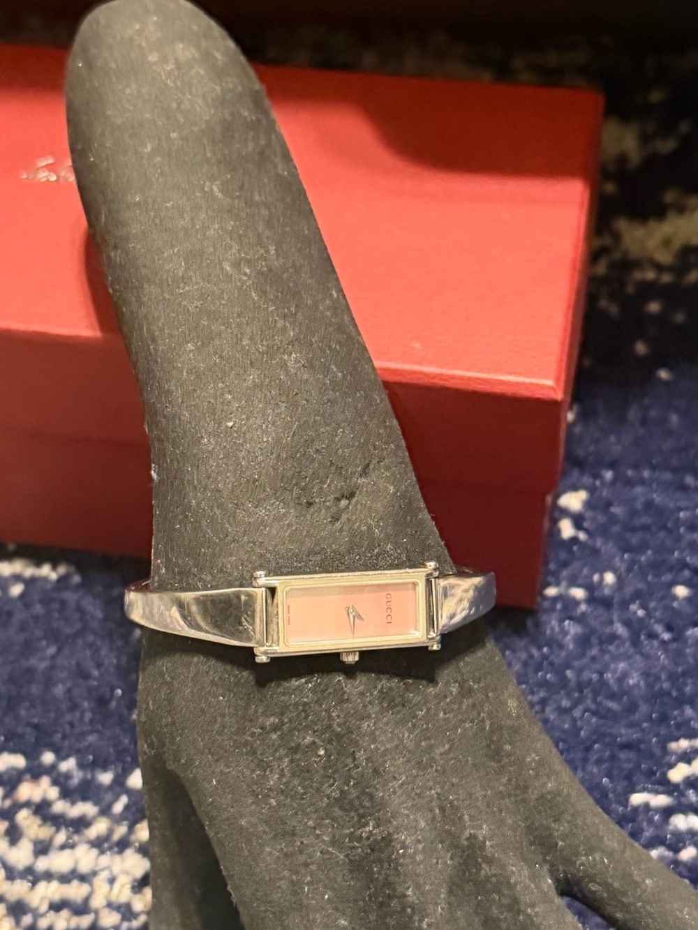 Gucci Silver Bangle Watch with Pink Rectangular Dial